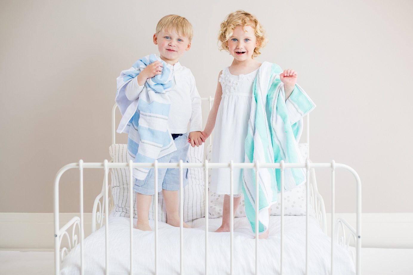 Childhood Blanket – Aqua Stripe